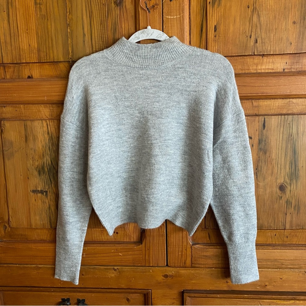 Sophie Rue - Grey Cozy Sweater